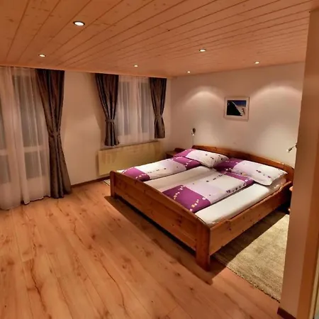 Mit Bergblick By Interhome *