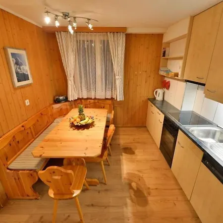 Appartement Mit Bergblick By Interhome *