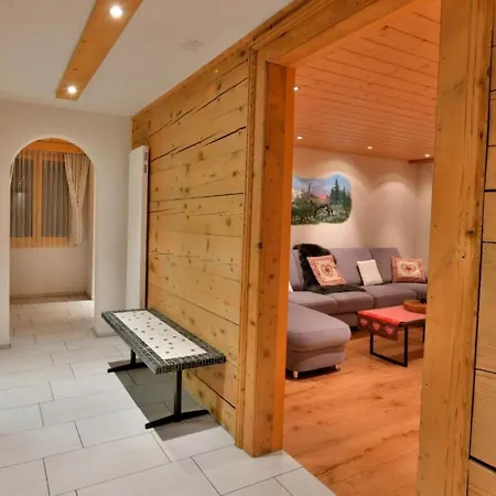 Mit Bergblick By Interhome Apartmán *